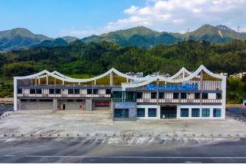 2025年首届中国莽山大峡谷漂流速降赛火热报名中